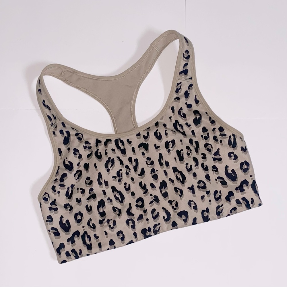 🌲 Medium Support Racerback Sports Bra Cheetah M